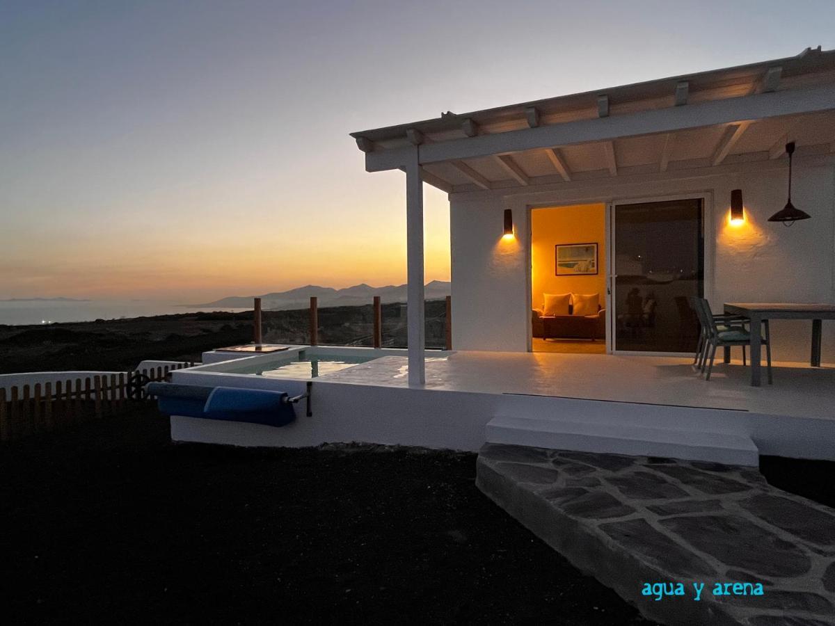 ティアスCasa Tie' Lanzarote Vista Mar - Piscina Relax - Adults Onlyアパートメント エクステリア 写真