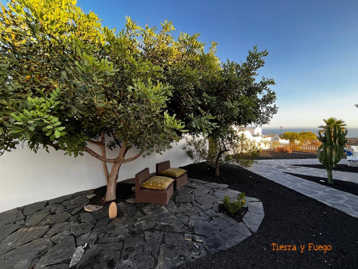 ティアスCasa Tie' Lanzarote Vista Mar - Piscina Relax - Adults Onlyアパートメント エクステリア 写真