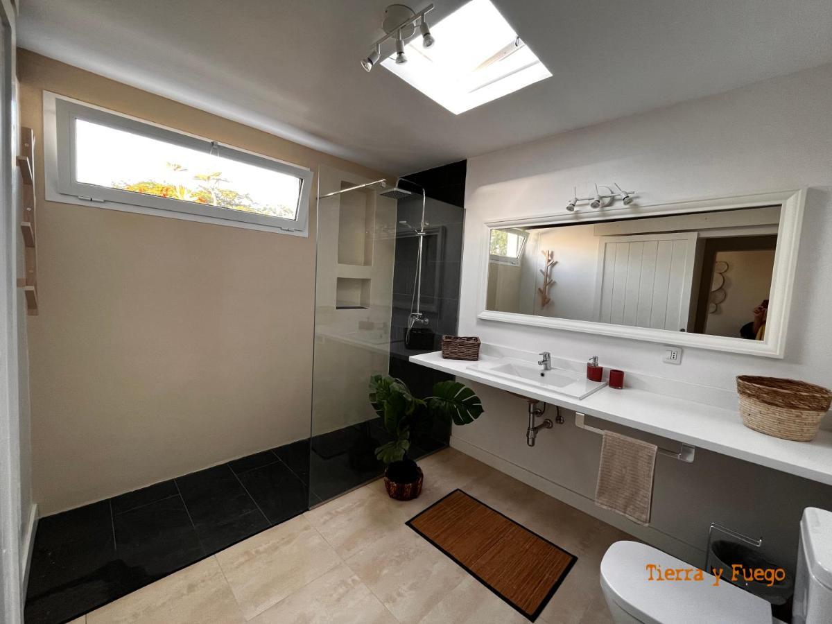 ティアスCasa Tie' Lanzarote Vista Mar - Piscina Relax - Adults Onlyアパートメント エクステリア 写真